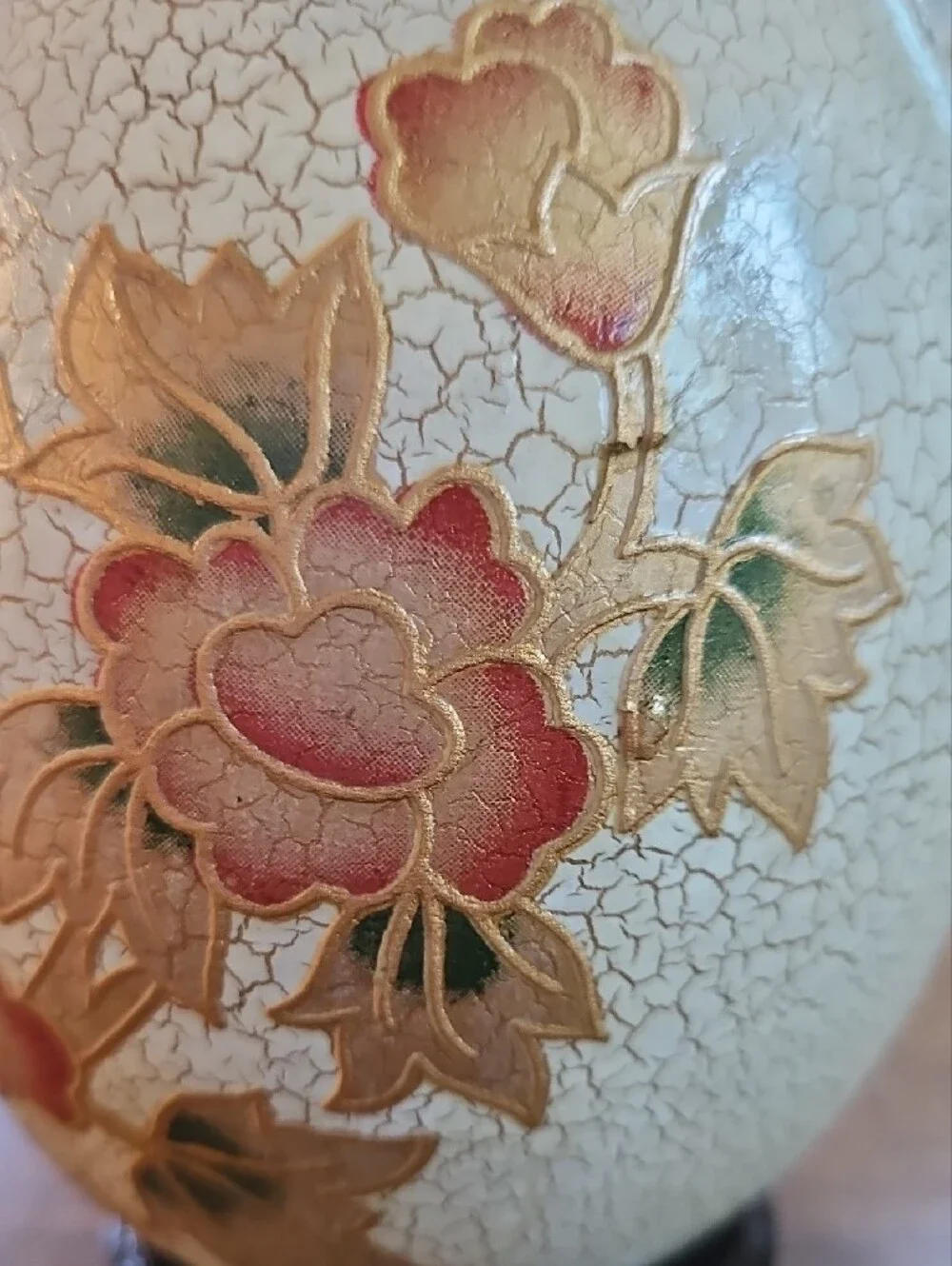 Vtg Satsuma Crackle Glaze Moriage Floral Egg 7” w/ Wood Stand